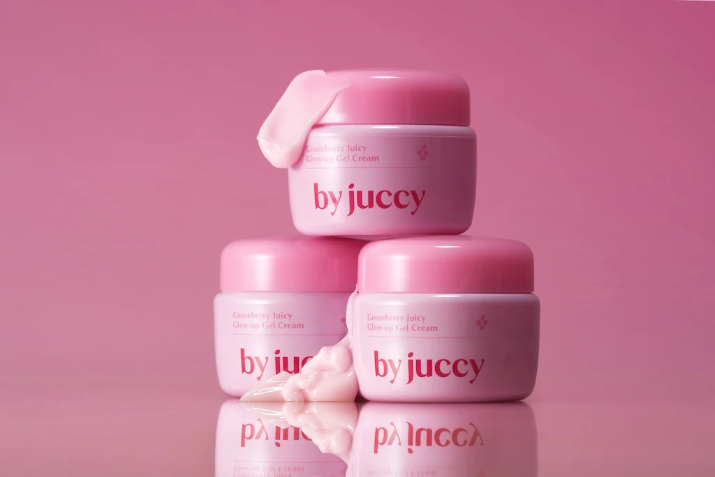 [By juccy] Gooseberry Juicy Glow up Gel Cream 55ml - Image 4