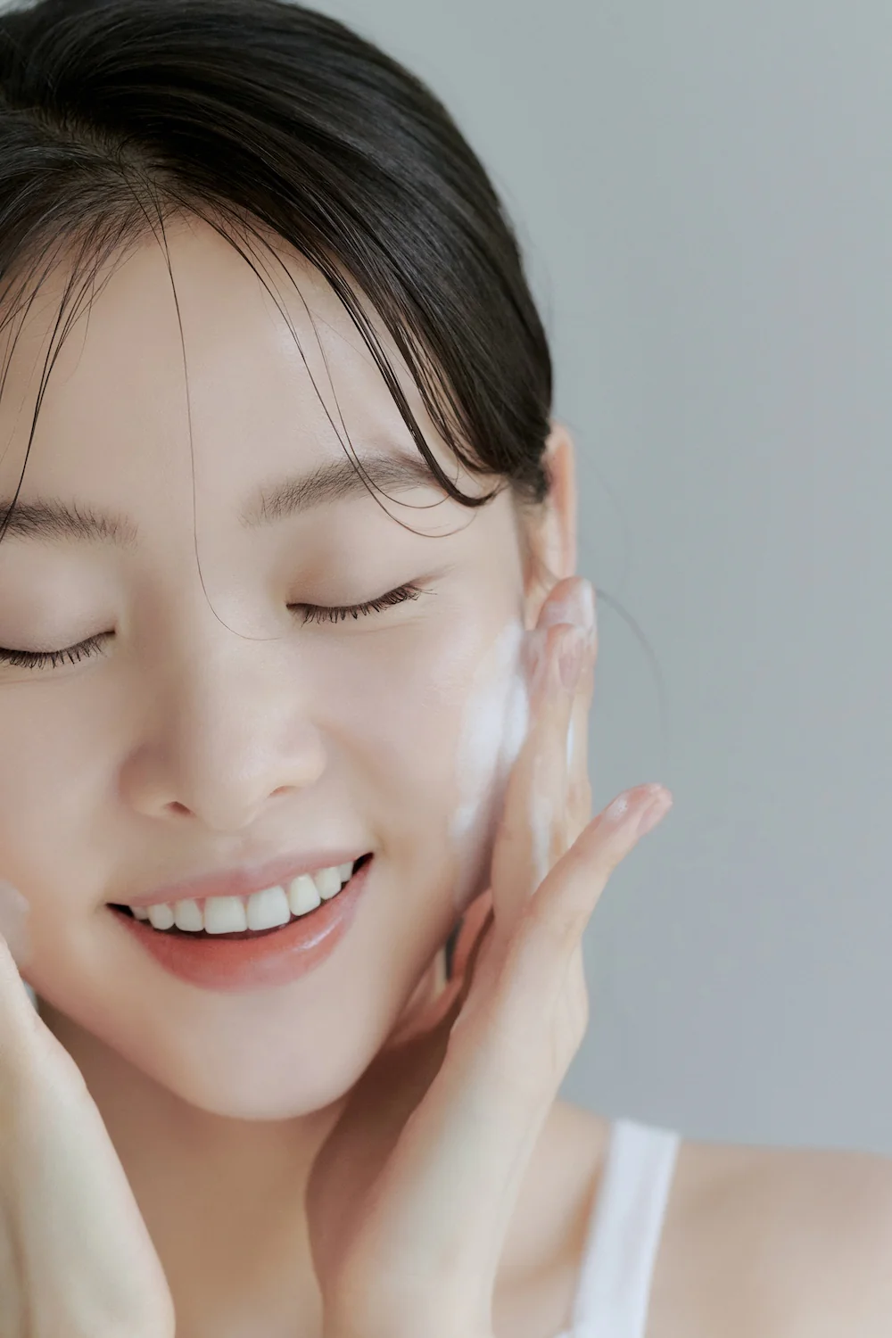 [celimax] The Real Noni Acne Bubble Cleanser 155ml - Image 10