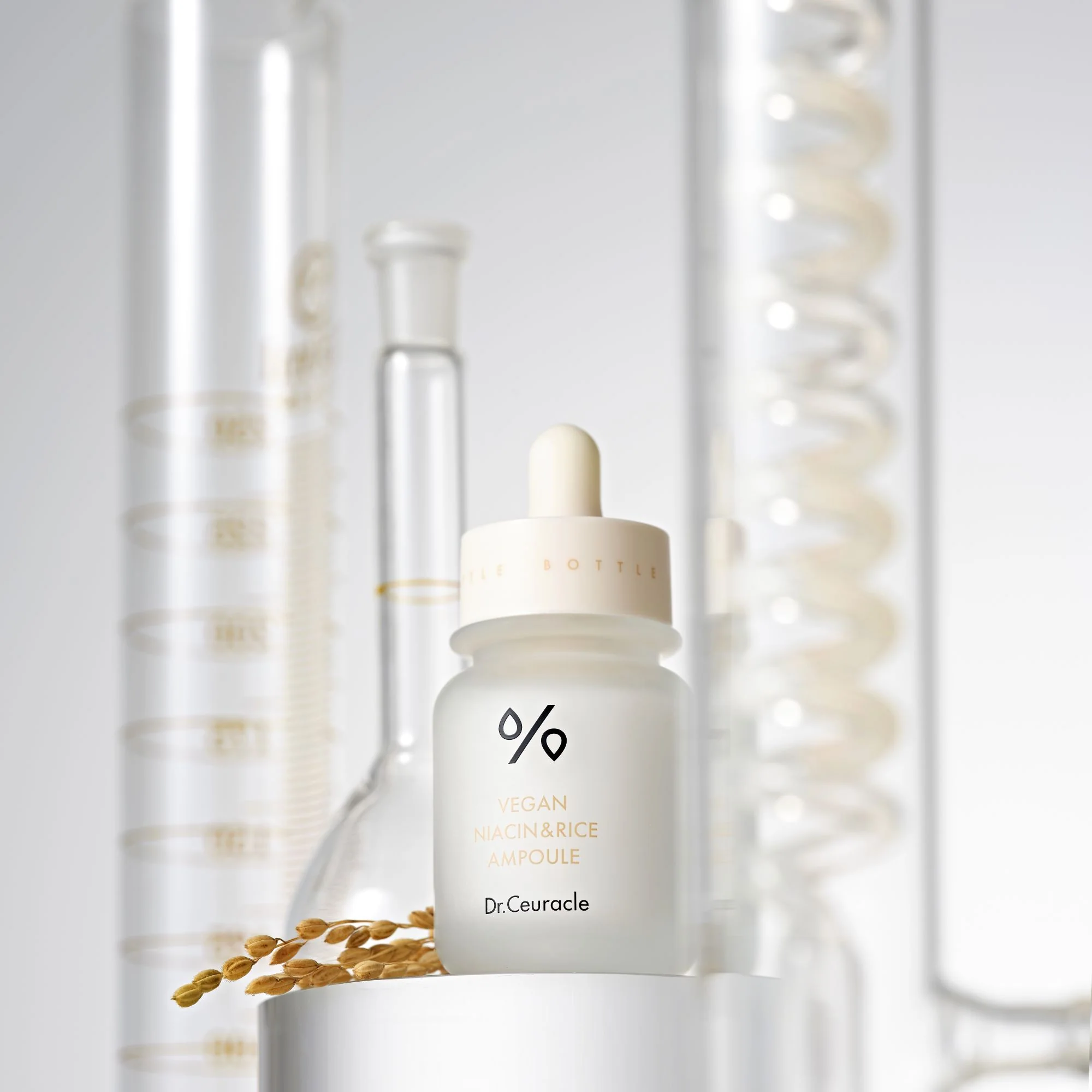 [Dr.Ceuracle] VEGAN NIACIN&RICE AMPOULE 30ml - Image 4