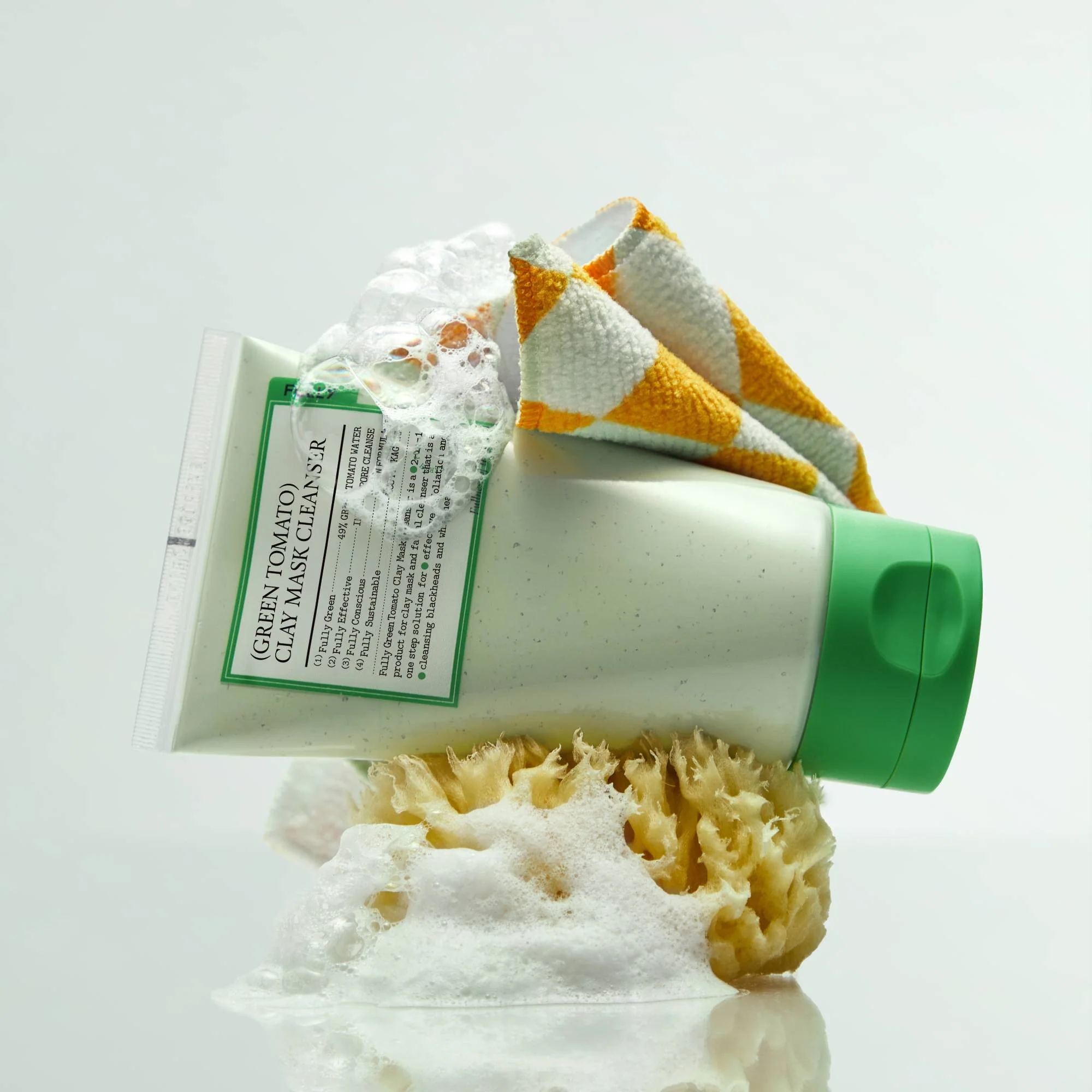 [FULLY] Green Tomato Clay Mask Cleanser 120ml - Image 4