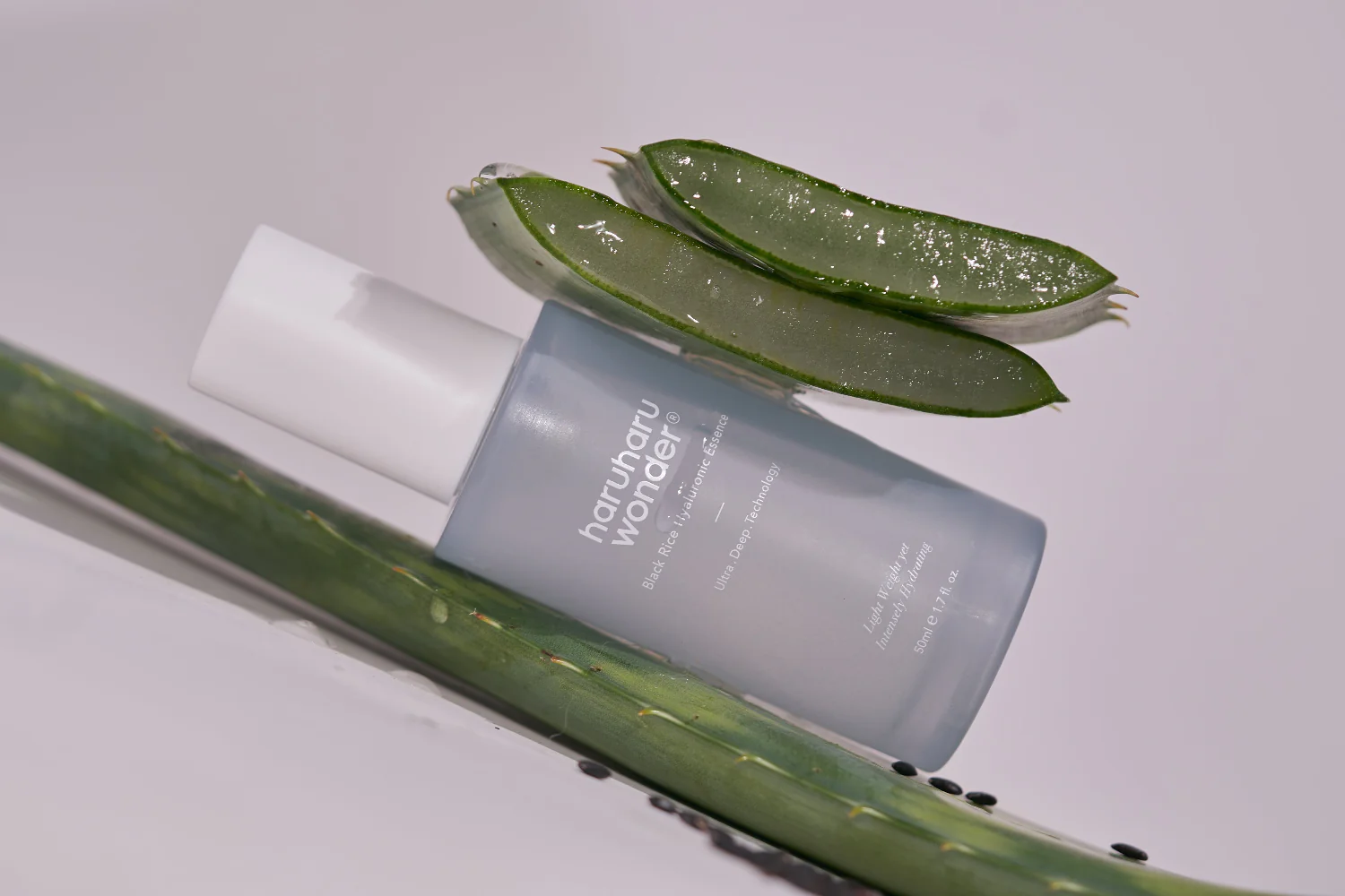 [haruharuwonder] Black Rice Hyaluronic Essence 50ml - Image 3