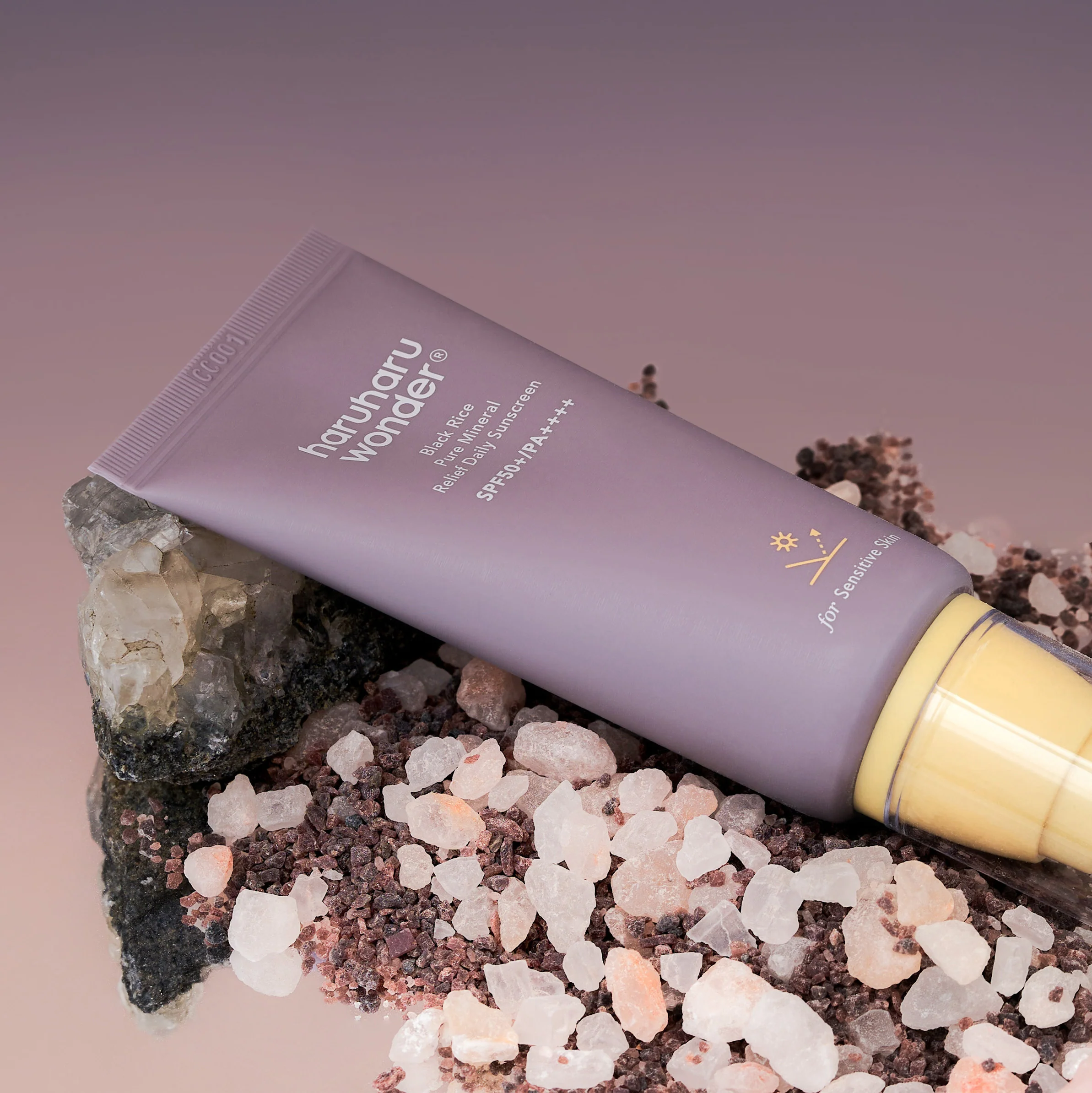[haruharuwonder] Black Rice Pure Mineral Relief Daily Sunscreen Unscented SPF50+ 50ml - Image 3