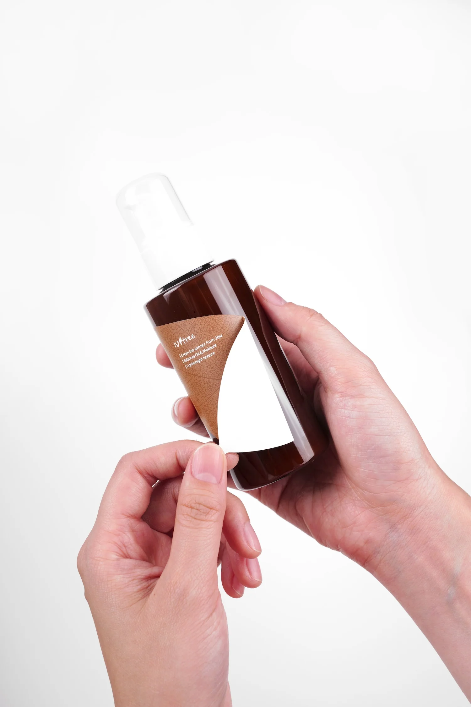 [Isntree] Emulsión fresca de té verde 120 ml - Image 4