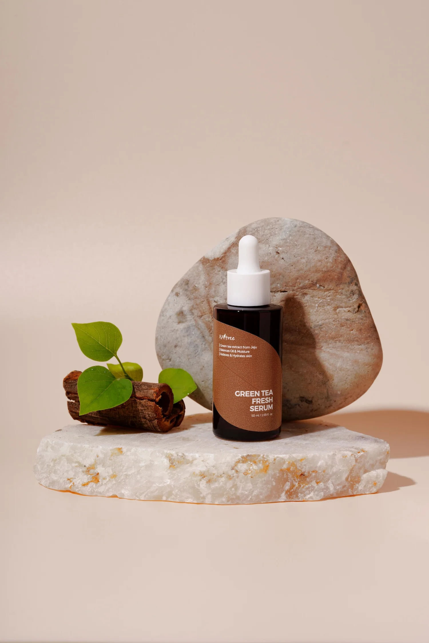[Isntree] Suero fresco de té verde 50 ml - Image 2