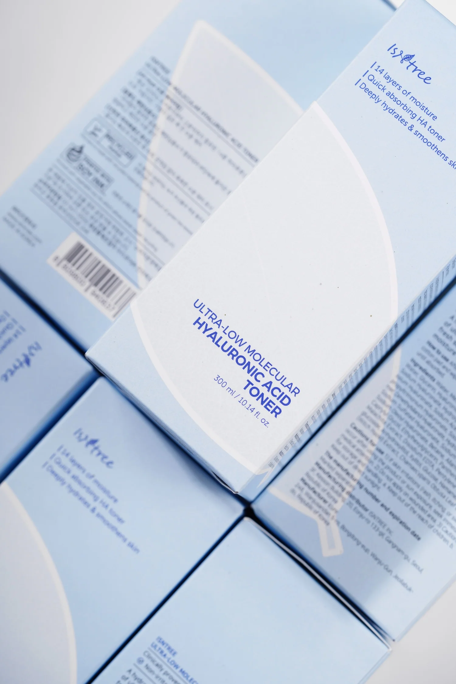 [Isntree] Tónico de ácido hialurónico de peso molecular ultrabajo 300 ml - Image 3