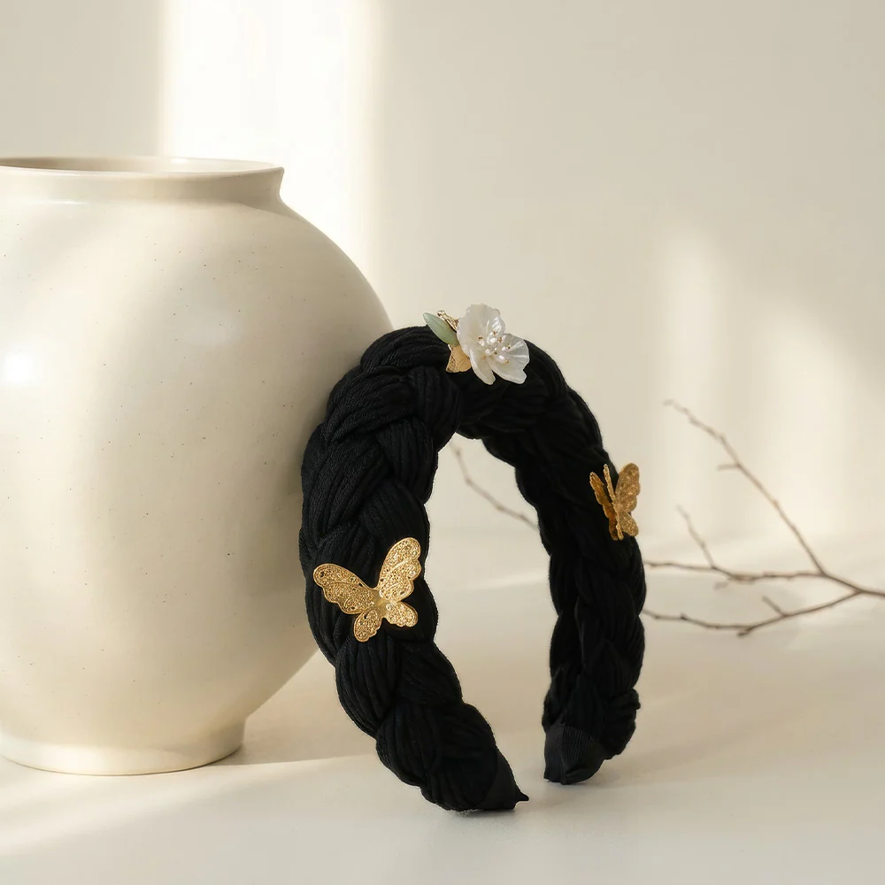 [PyunkangYul] Royal Elegance Hairband - Image 3