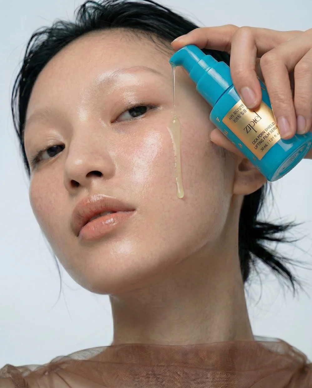 [zipiel] Cica PDRN Shield Lifting Film Serum 30ml - Image 4